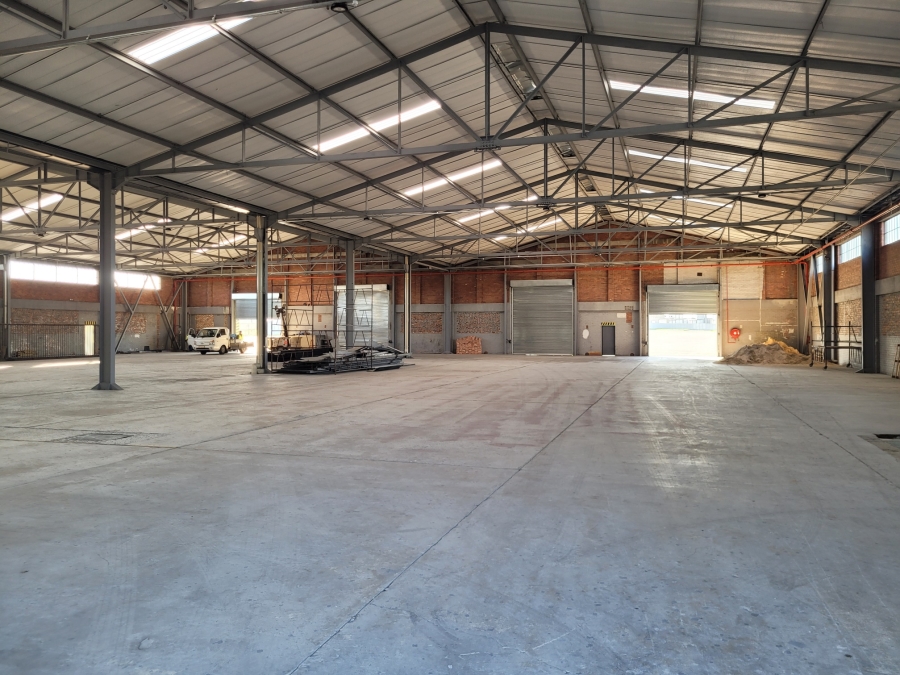 To Let Commercial Property for Rent in Maitland Western Cape